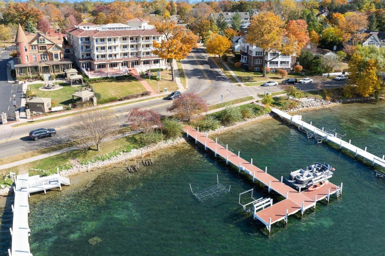 Bella Vista Suites Lake Geneva Exterior photo